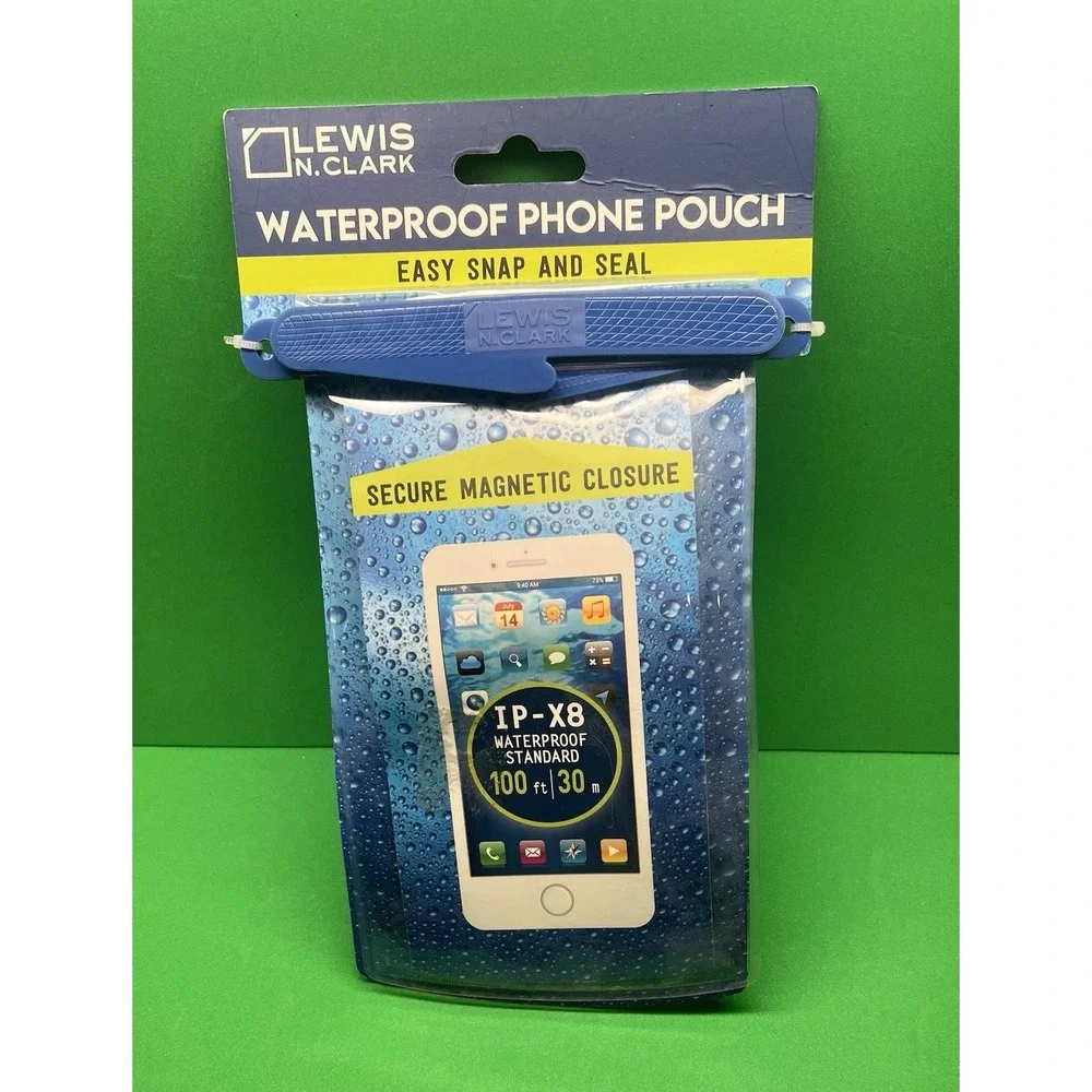 Lewis N. Clark WaterSeals Magnetic Closure Waterproof 100 ft Phone Pouch Blue‎